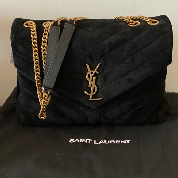 Yves Saint Laurent Handbags - Saint Laurent Matelasse LouLou in size Medium